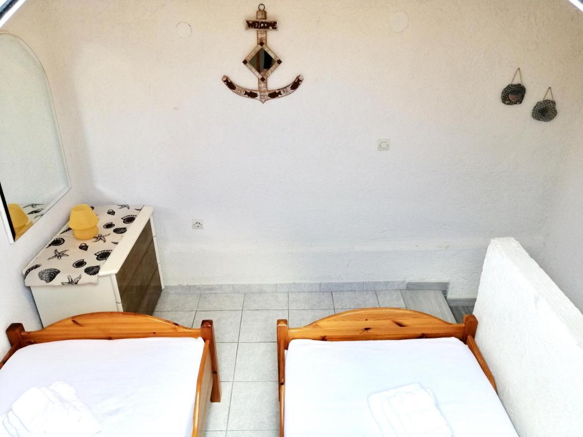 Stella'S Maisonette Siviri Eksteriør billede